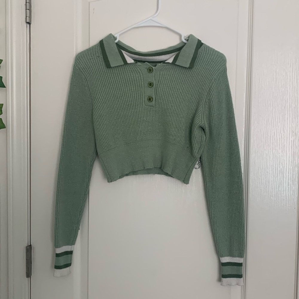 ♡ Light Green Knitted Long-Sleeve ♡